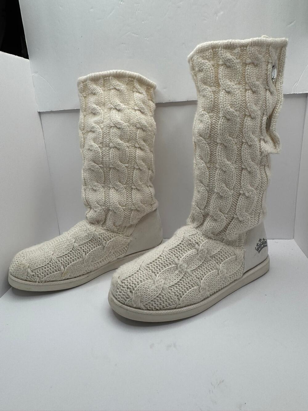 Juicy Couture Women's Cable Knit Winter Boots Size 10 - 10.5